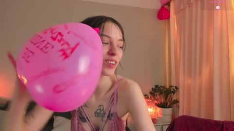  cassandra  online show from February 15, 12:26 am