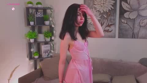 Mary online show from March 12, 4:02 pm