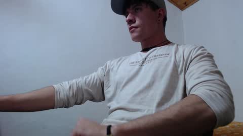 Snapshot of casteryx chatting on January 20, 12:15 am Juan online show from January 20, 12:15 am