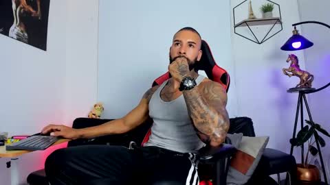 Matheo Brown online show from February 7, 6:24 pm