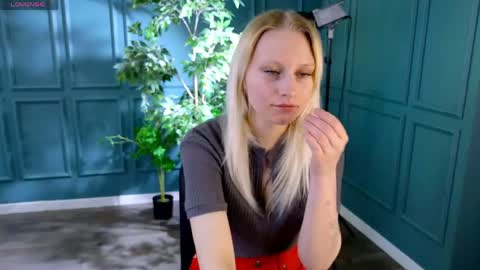 Haley online show from May 29, 6:11 am