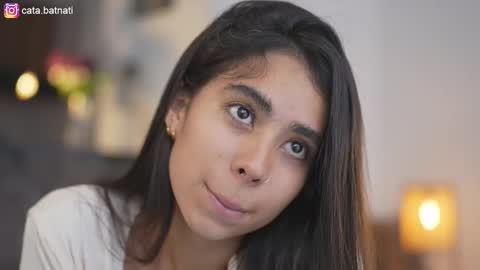 Catalina online show from October 31, 5:14 pm