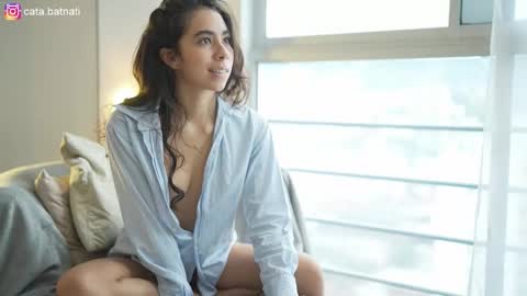 Catalina online show from January 8, 3:25 pm