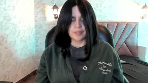 cata black online show from April 4, 12:46 pm