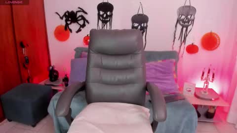 Cata green model independient online show from October 7, 9:12 pm