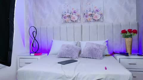 Dani   online show from September 18, 4:20 pm