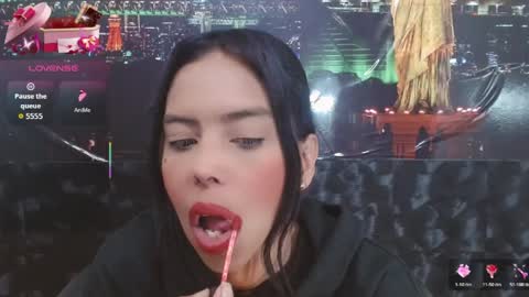 Queen Catalella online show from March 31, 3:30 am