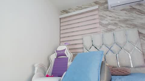 cataleya online show from June 4, 3:01 am