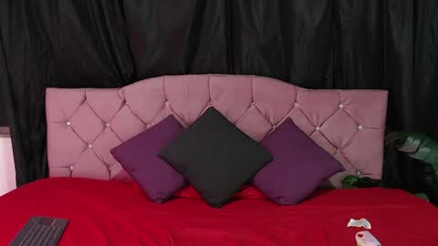 Cata Prins  online show from September 18, 11:01 am