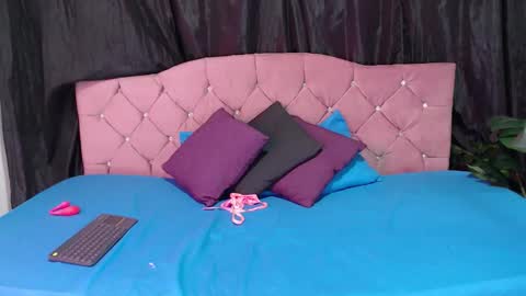 Cata Prins  online show from October 2, 11:06 am