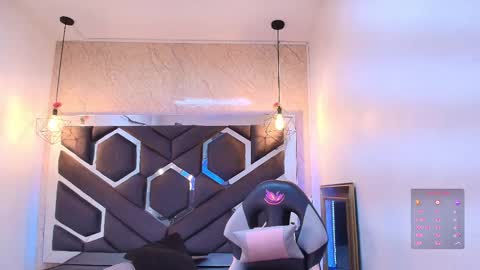 Cataleya online show from November 11, 10:59 am