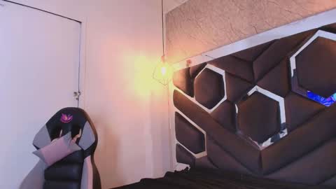 Cataleya online show from December 22, 11:07 am