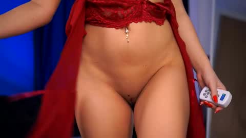 Cataleya online show from December 5, 8:05 pm