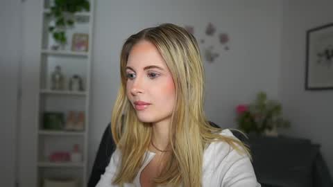 catecrago  online show from February 28, 8:53 am