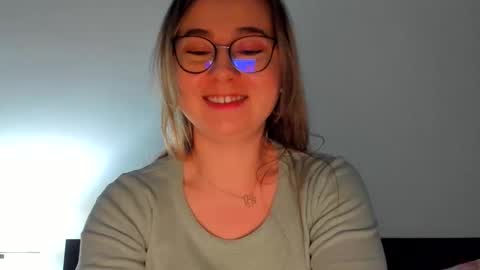 Kat online show from February 19, 8:16 pm