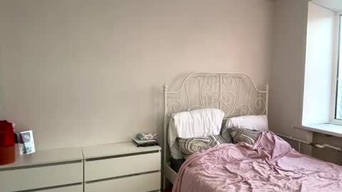 Lolly online show from March 24, 3:17 pm