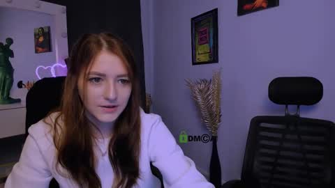 Snapshot of catherine_kitty chatting on February 10, 10:09 am Catherine online show from February 10, 10:09 am