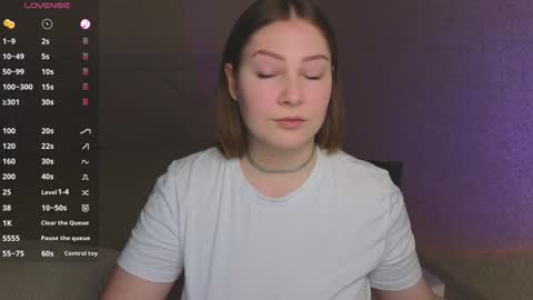 Snapshot of catherine_river chatting on December 13, 12:06 pm Catherine online show from December 13, 12:06 pm