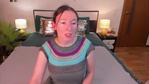 Snapshot of catherinewalls chatting on June 27, 3:11 am Catrin online show from June 27, 3:11 am