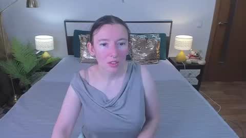 Snapshot of catherinewalls chatting on July 16, 6:30 am Catrin online show from July 16, 6:30 am