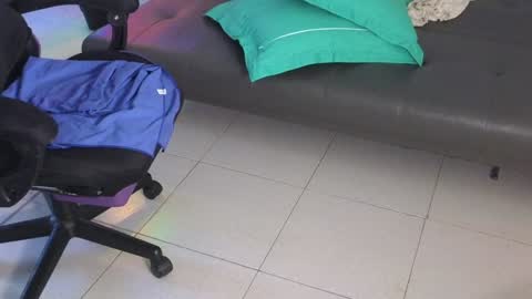 catherinstone online show from December 2, 1:35 pm