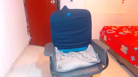 cathi_nahomi online show from November 30, 7:12 am