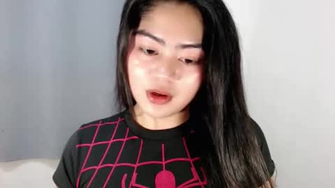 cathy_ho online show from February 11, 2:00 pm