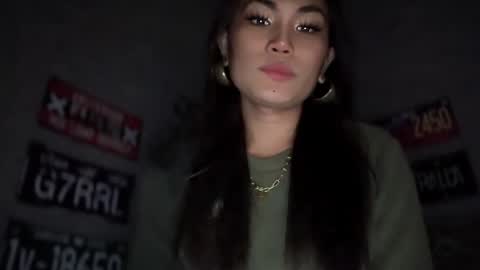 Snapshot of cathy_sanches chatting on January 14, 1:17 pm cathy online show from January 14, 1:17 pm