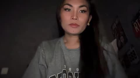 Snapshot of cathy_sanches chatting on March 12, 8:41 am cathy online show from March 12, 8:41 am