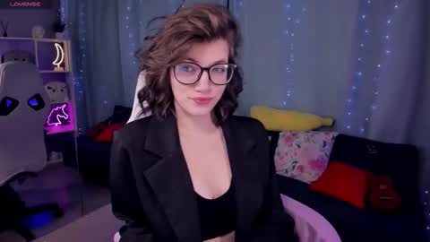 cathybarnes online show from December 2, 5:13 am