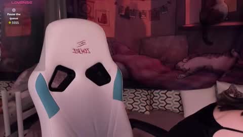 cathybarnes online show from February 19, 11:39 am