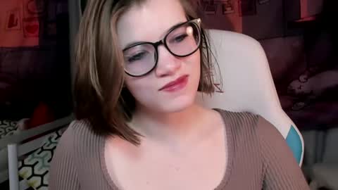 Snapshot of cathybarnes chatting on May 16, 5:48 am cathybarnes online show from May 16, 5:48 am