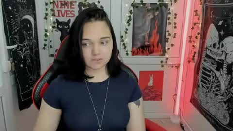 Snapshot of catrine_cute chatting on July 9, 6:17 am Catrine online show from July 9, 6:17 am