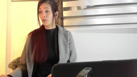 CATT EVANS online show from January 21, 3:59 am