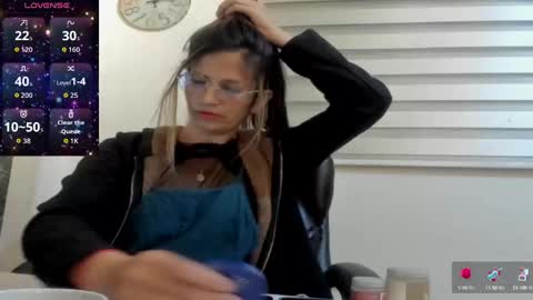 CATT EVANS online show from September 17, 2:57 am