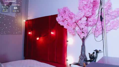 CATALEYA  online show from April 5, 7:33 pm