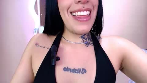 Snapshot of catte_jensen chatting on February 6, 3:11 am Cattleya online show from February 6, 3:11 am