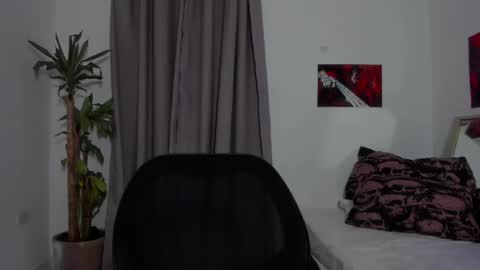 Catty online show from April 9, 5:18 am