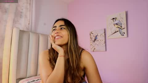 Cay online show from April 10, 4:01 pm