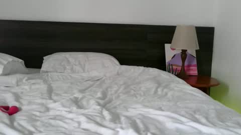 Snapshot of cbfryaa chatting on November 30, 5:22 am cbfryaa online show from November 30, 5:22 am