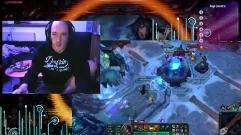 Snapshot of cblover88_ chatting on February 20, 10:04 pm Call me however u like online show from February 20, 10:04 pm