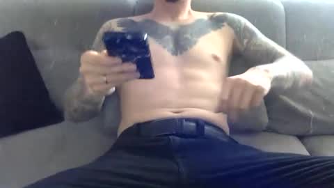 cc_couplexxx online show from November 5, 9:42 am