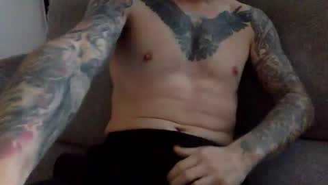 cc_couplexxx online show from November 24, 7:19 am