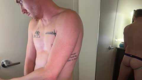 Snapshot of cchadnextdoor25 chatting on November 5, 8:53 pm Chad online show from November 5, 8:53 pm