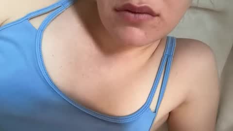 Claire online show from April 8, 2:06 pm