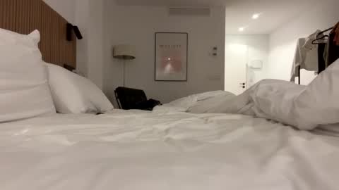 cclovefrench online show from October 12, 1:15 am