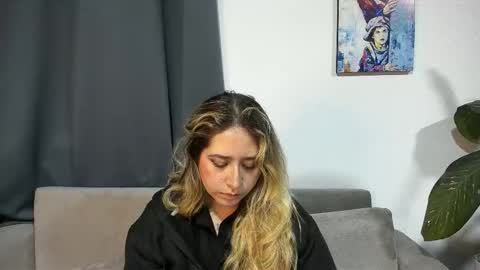 ccuteass online show from February 14, 12:09 am