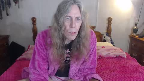 Snapshot of cdsextoy1 chatting on October 13, 10:26 am Jackie online show from October 13, 10:26 am