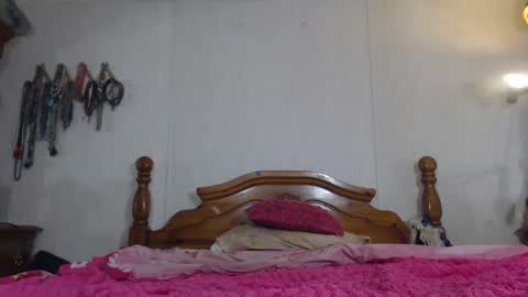 Snapshot of cdsextoy1 chatting on October 30, 10:38 am Jackie online show from October 30, 10:38 am