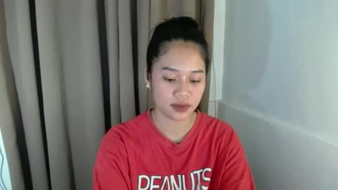 Snapshot of ce_lien chatting on December 19, 5:20 pm Celine online show from December 19, 5:20 pm